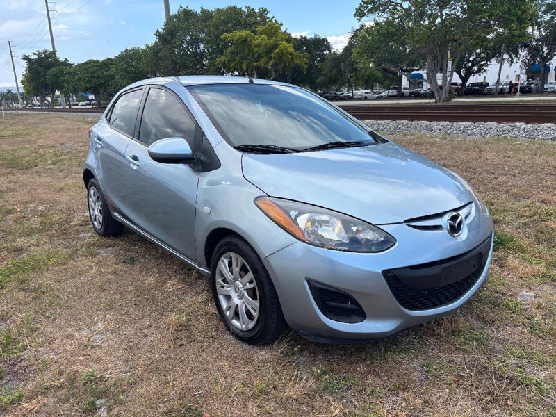 Used 2013 MAZDA MAZDA2 Sport image 1