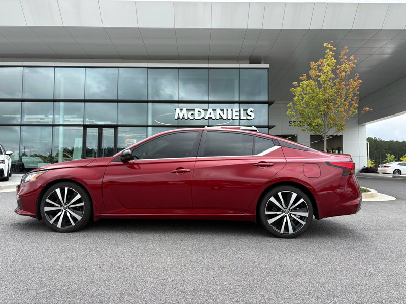 Used 2021 Nissan Altima 2.0 SR image 1