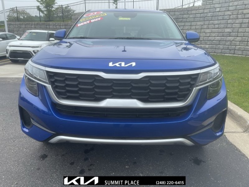 Certified 2023 Kia Seltos LX image 1
