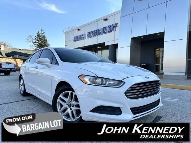 Used 2013 Ford Fusion SE image 1