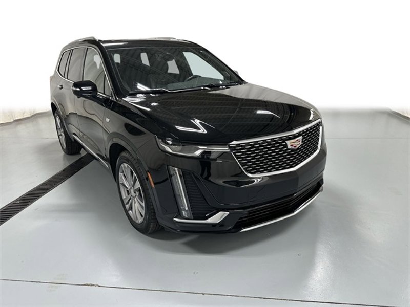 Certified 2024 Cadillac XT6 Premium Luxury image 1