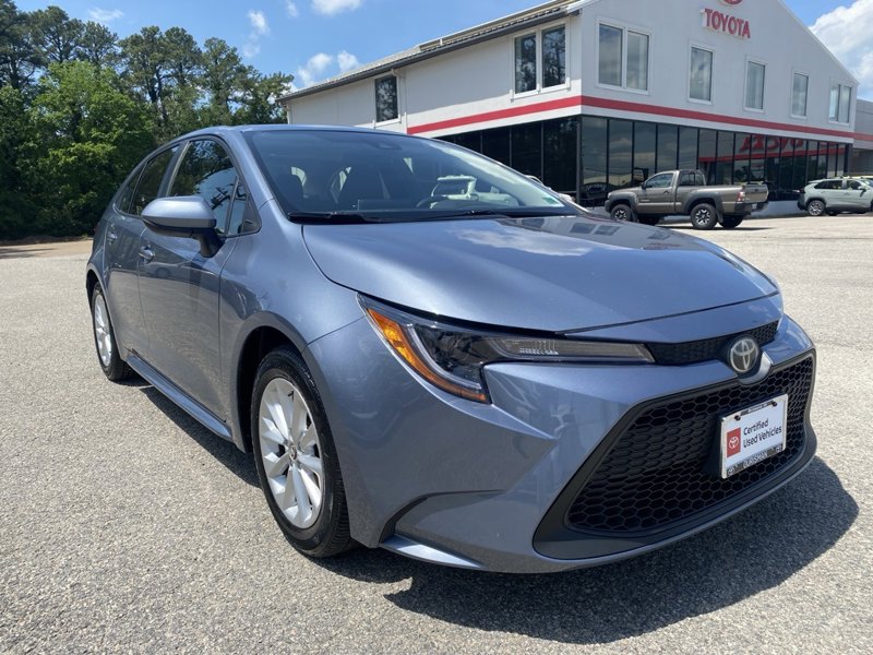 Certified 2020 Toyota Corolla LE image 1
