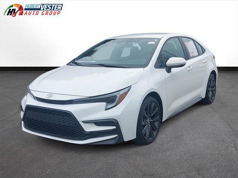 Certified 2024 Toyota Corolla SE image 1