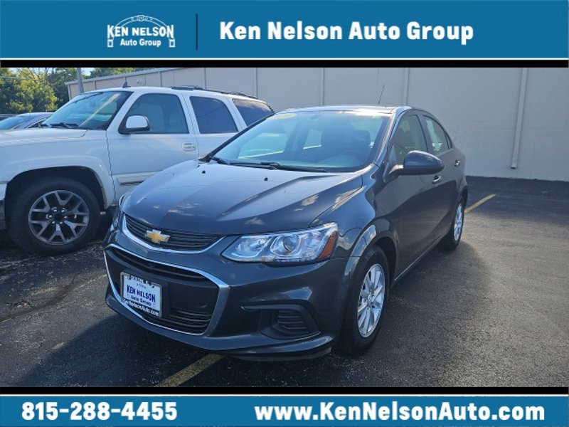 Used 2020 Chevrolet Sonic LT w/ Convenience Package image 1