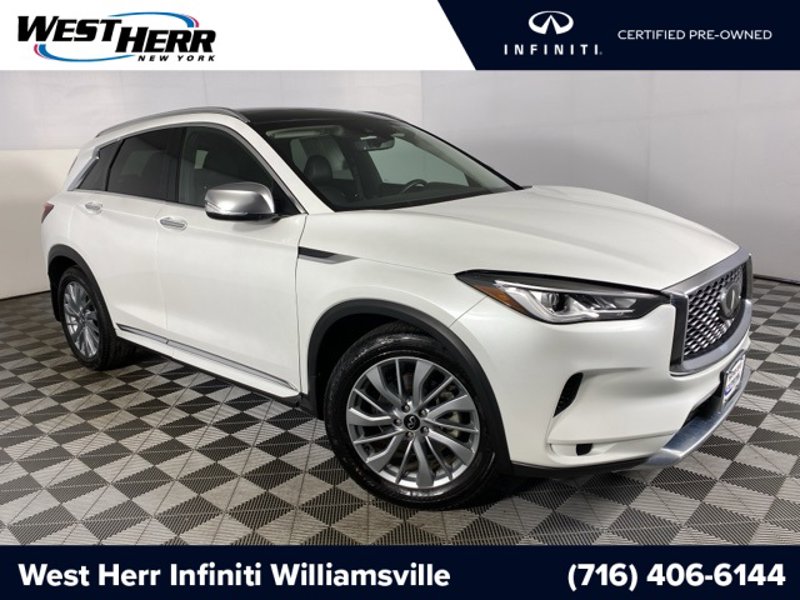 Certified 2024 INFINITI QX50 Luxe w/ Accent Package image 1