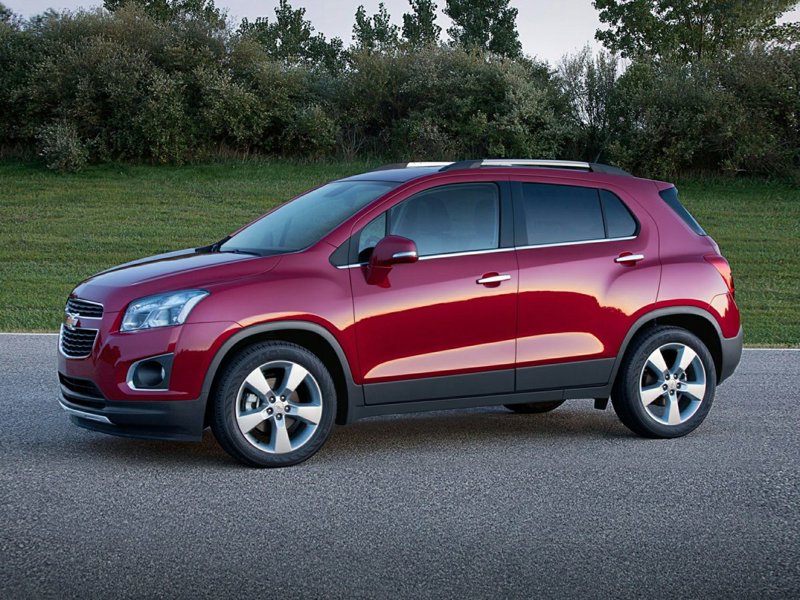 Used 2016 Chevrolet Trax LT w/ LT Sun and Sound Package image 1