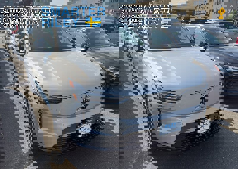 New 2025 Volvo EX90 Ultra image 1