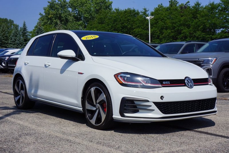 Used 2018 Volkswagen GTI SE w/ SE Leather Package image 1