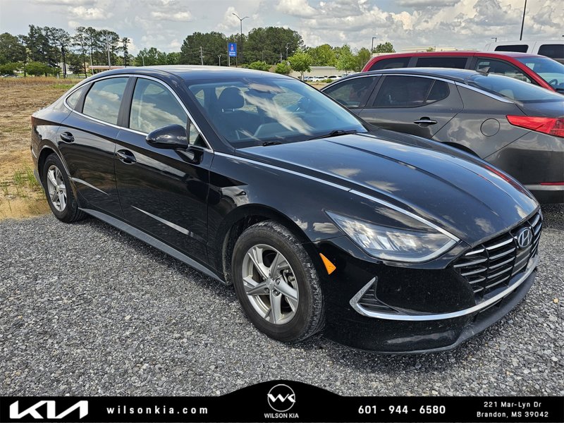 Used 2020 Hyundai Sonata SE image 1