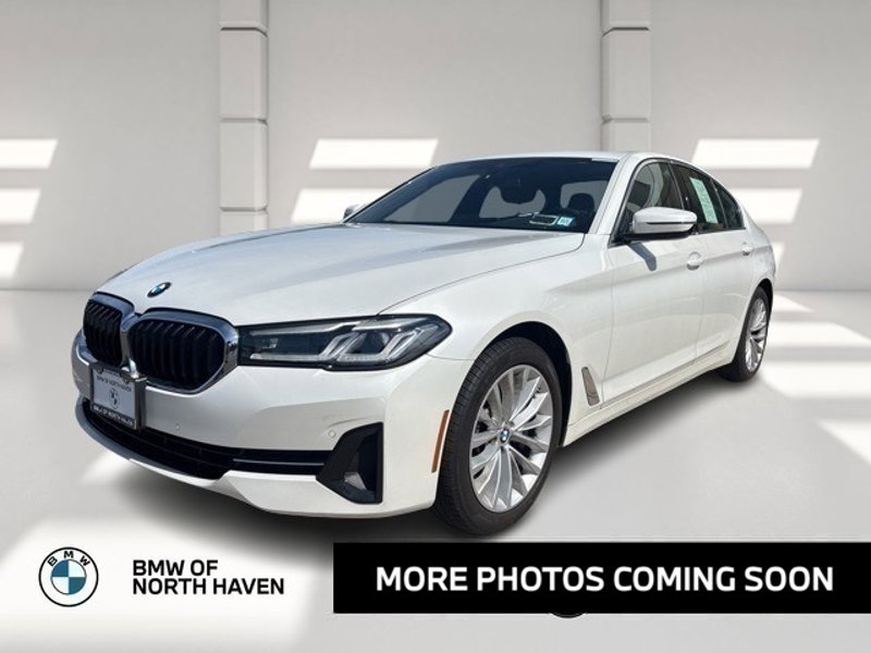 Certified 2022 BMW 530i xDrive w/ Premium Package image 1