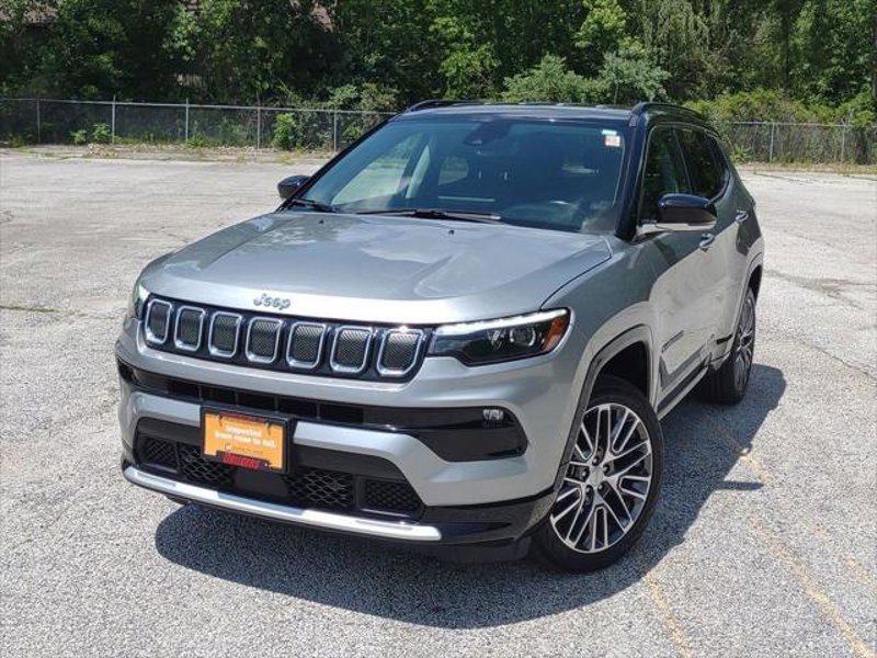 Certified 2022 Jeep Compass Limited w/ Elite Group image 1
