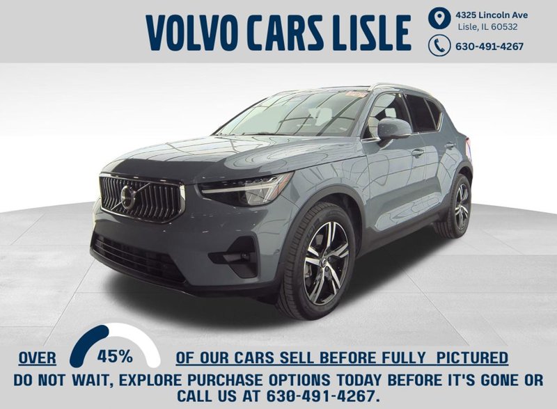 Certified 2023 Volvo XC40 B5 Plus image 1