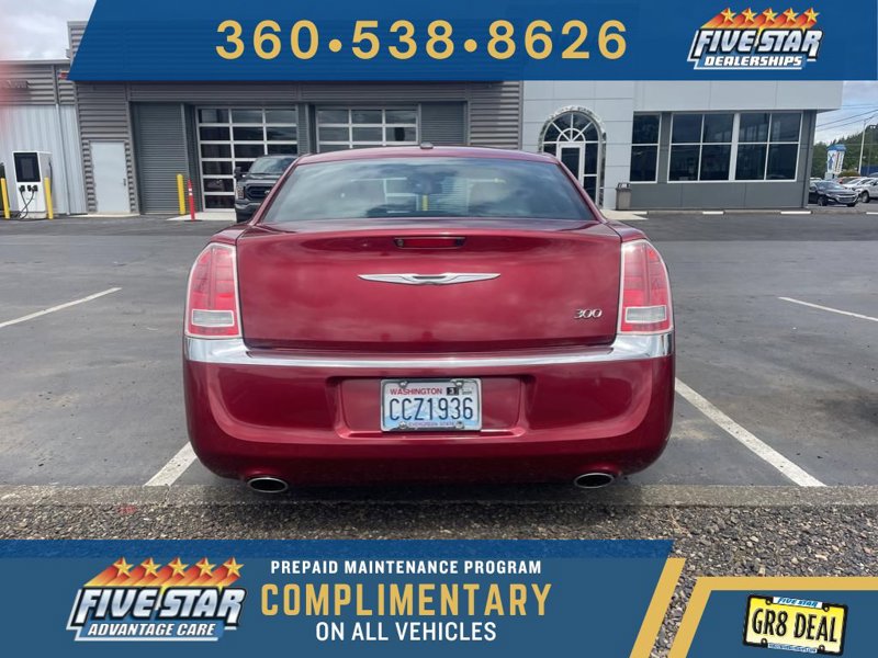 Used 2014 Chrysler 300 Touring image 1