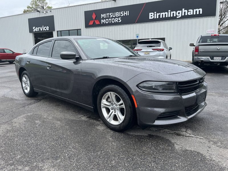 Used 2022 Dodge Charger SXT image 1