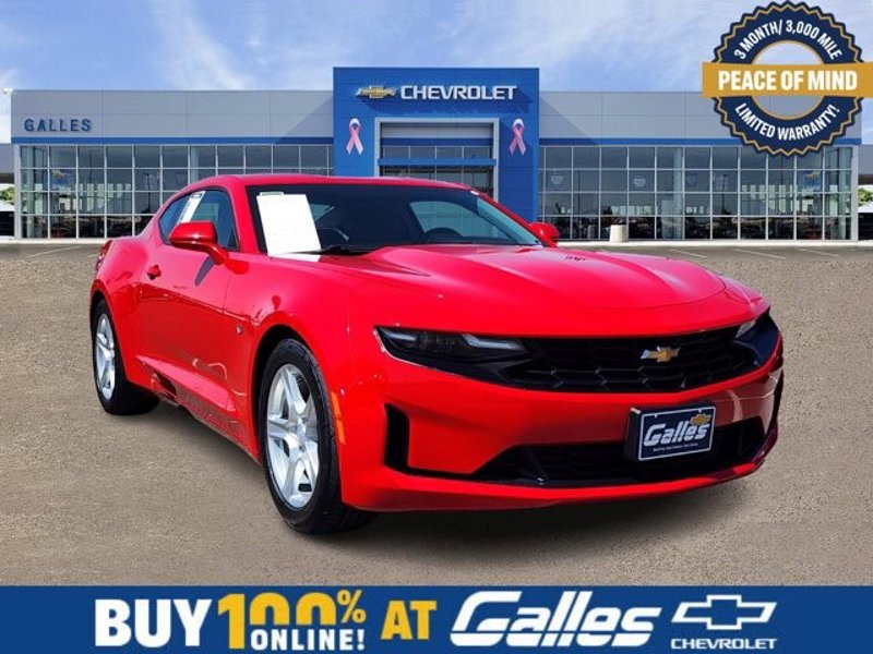 Certified 2023 Chevrolet Camaro LT image 1