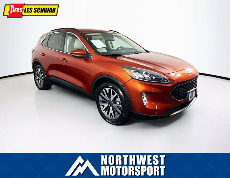 Used 2020 Ford Escape Titanium image 1