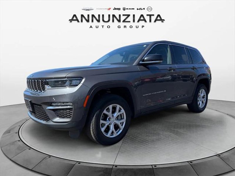 Certified 2022 Jeep Grand Cherokee Limited image 1