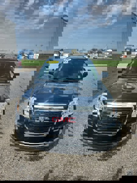 Used 2017 GMC Terrain SLE w/ Convenience Package image 1