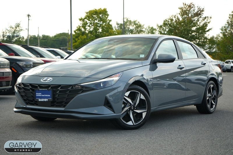 Certified 2023 Hyundai Elantra SEL w/ Convenience Package image 1
