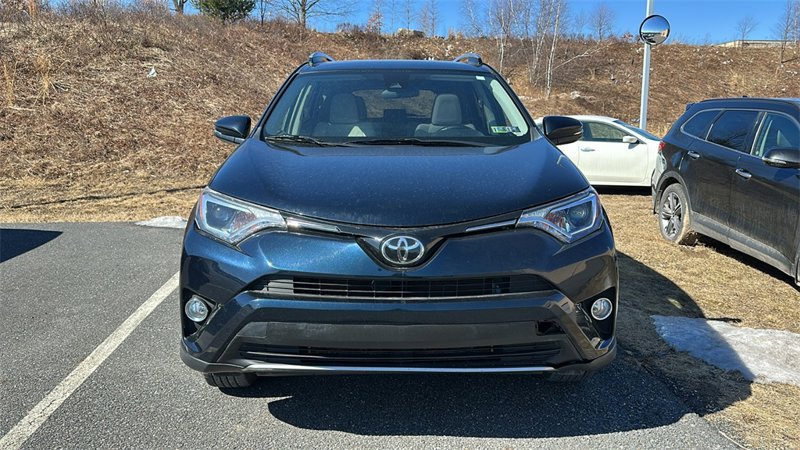 Used 2017 Toyota RAV4 XLE image 1
