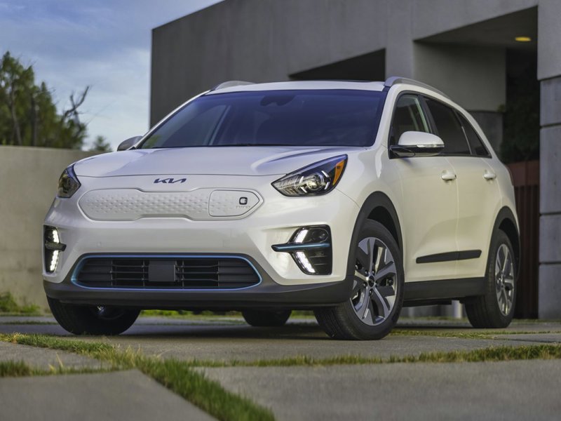 Certified 2022 Kia Niro EX w/ Cold Weather Package image 1