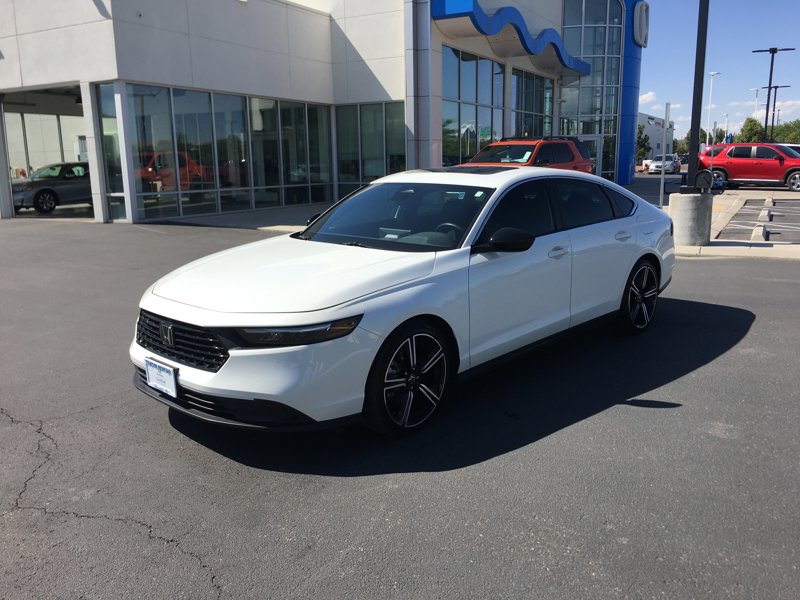Certified 2024 Honda Accord Sport image 1
