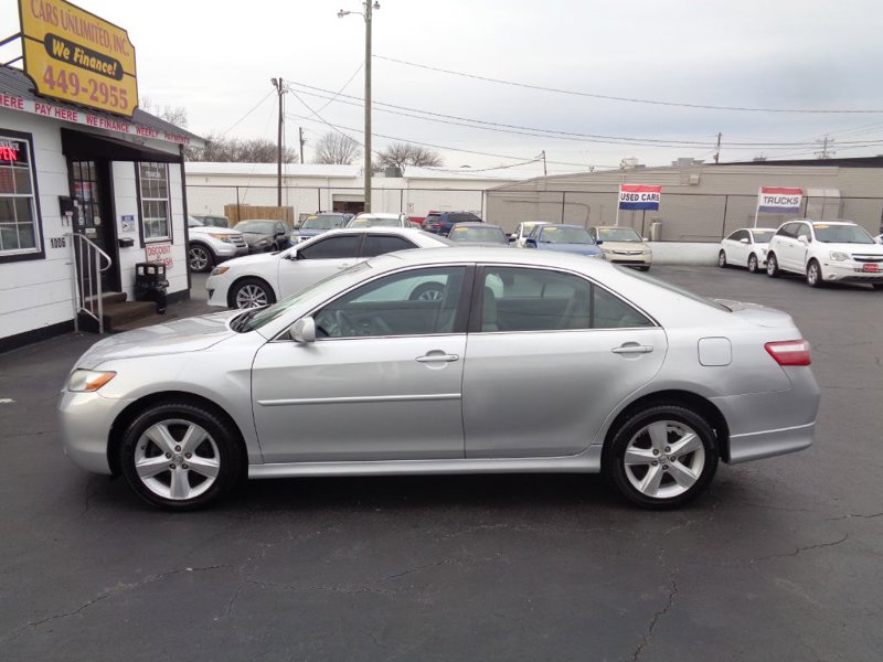Used 2009 Toyota Camry image 1