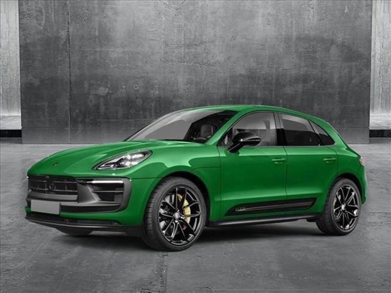 Used 2024 Porsche Macan image 1