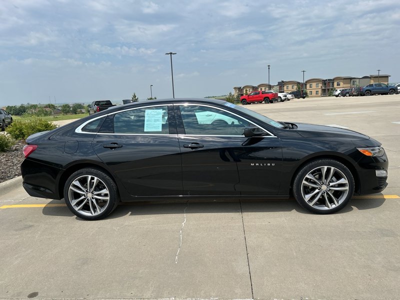 Certified 2024 Chevrolet Malibu LT image 1