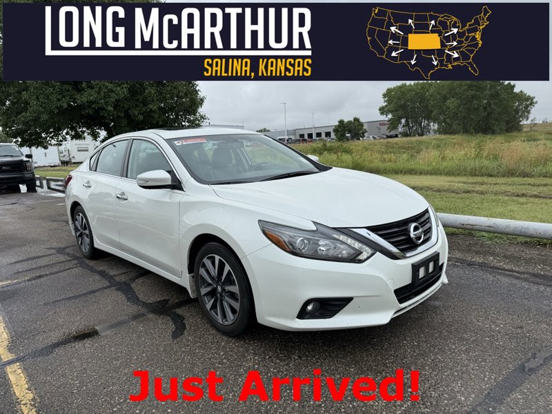 Used 2017 Nissan Altima 2.5 SL image 1