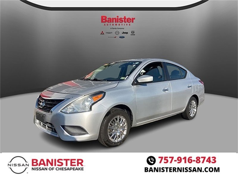 Certified 2019 Nissan Versa SV image 1
