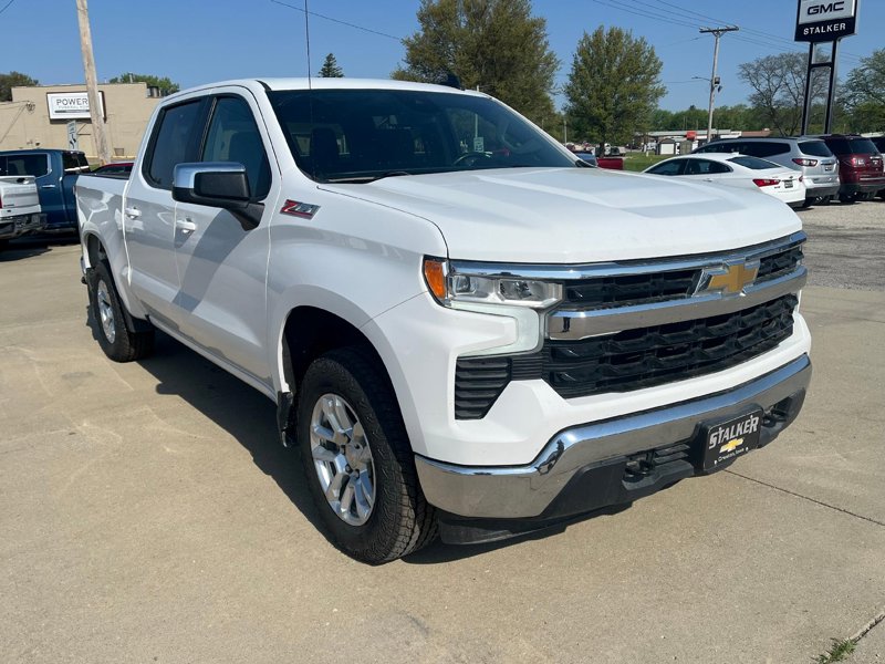 Certified 2022 Chevrolet Silverado 1500 LT image 1