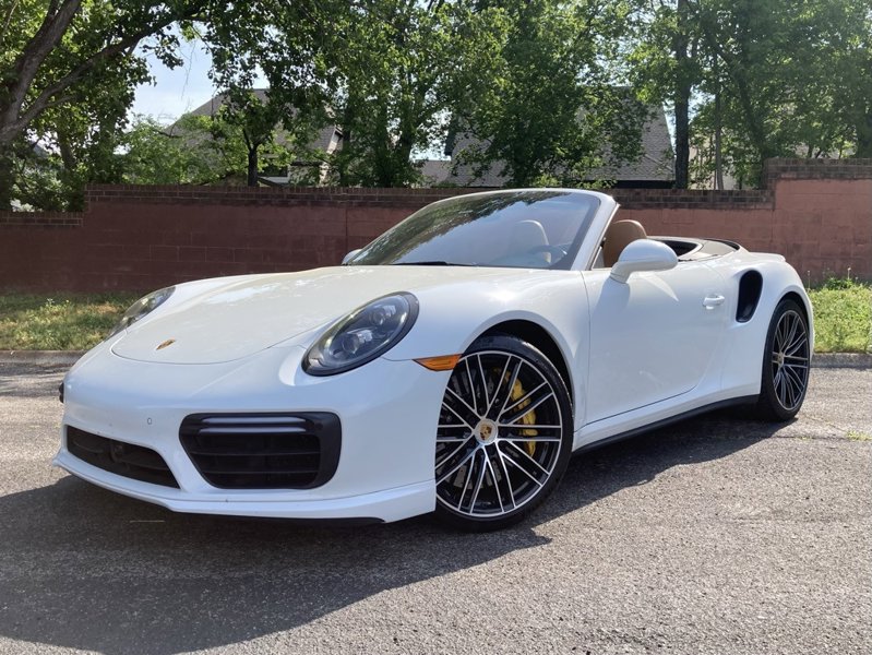 Certified 2019 Porsche 911 Turbo S image 1