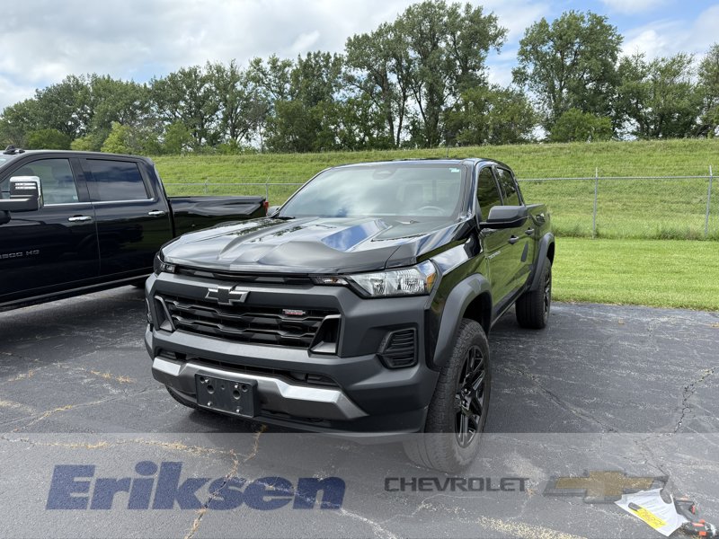 Certified 2024 Chevrolet Colorado Trail Boss image 1