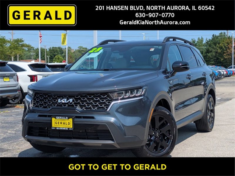 Certified 2023 Kia Sorento S image 1