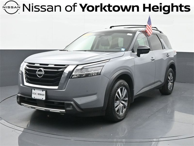 Certified 2022 Nissan Pathfinder SL w/ Lighting Package (N92) image 1