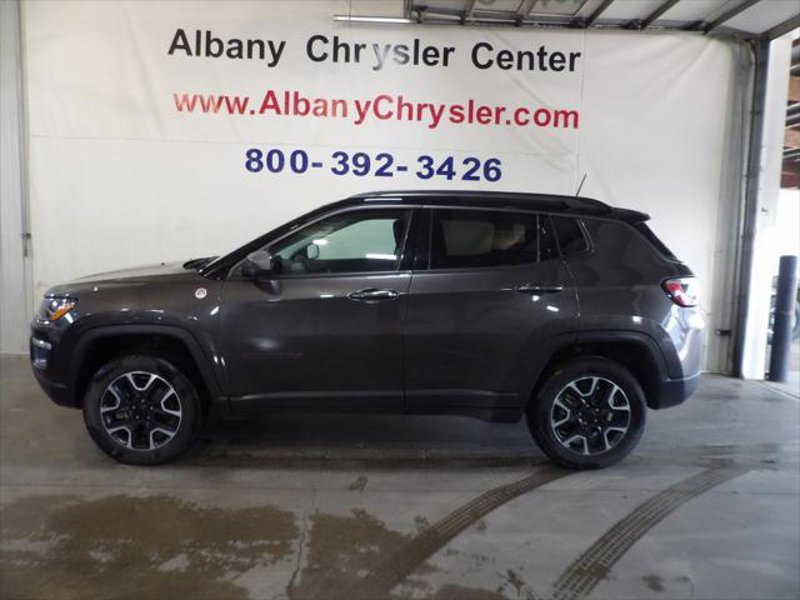 Certified 2019 Jeep Compass Trailhawk w/ Cold Weather Group image 1