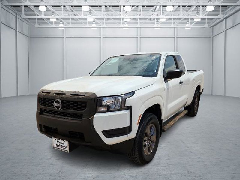 Certified 2025 Nissan Frontier S image 1