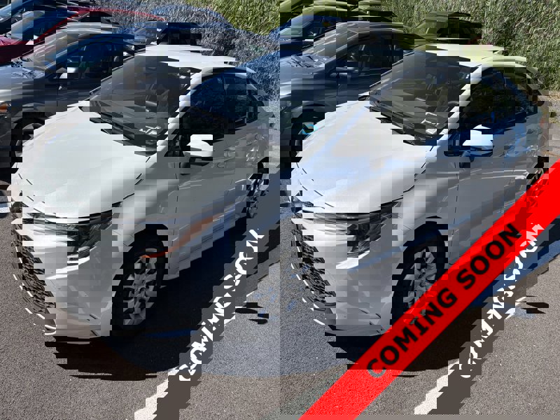 Used 2022 Toyota Corolla LE image 1