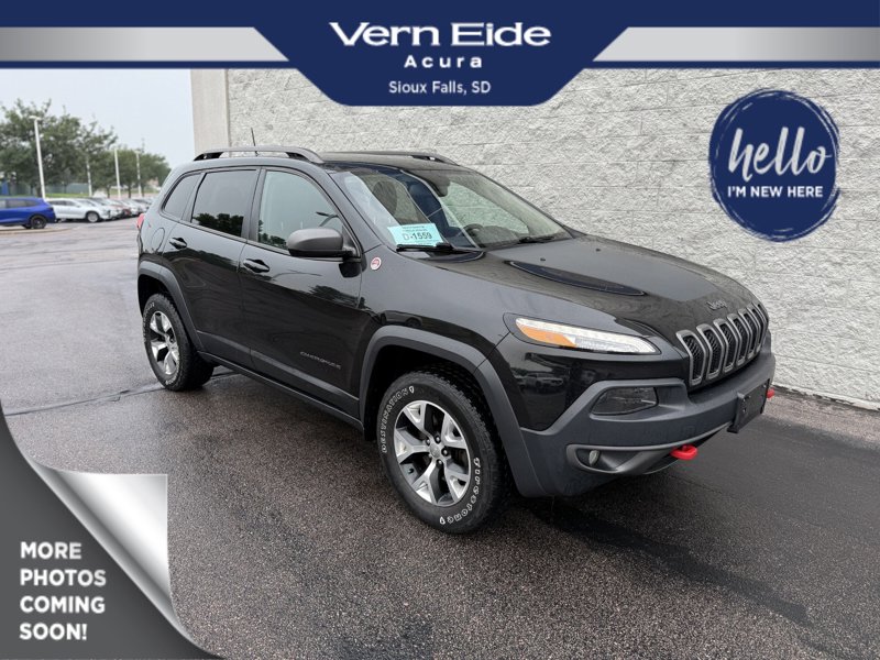 Used 2016 Jeep Cherokee Trailhawk w/ Leather Interior Group image 1