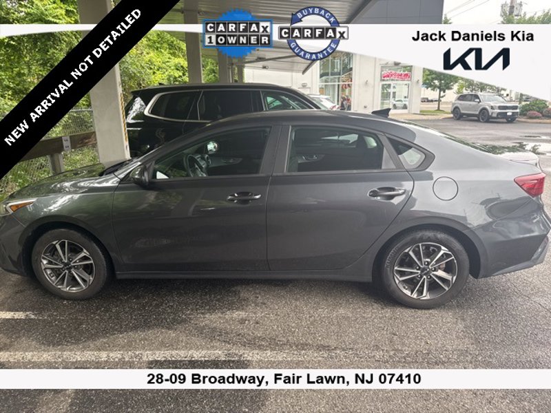 Certified 2023 Kia Forte LXS image 1