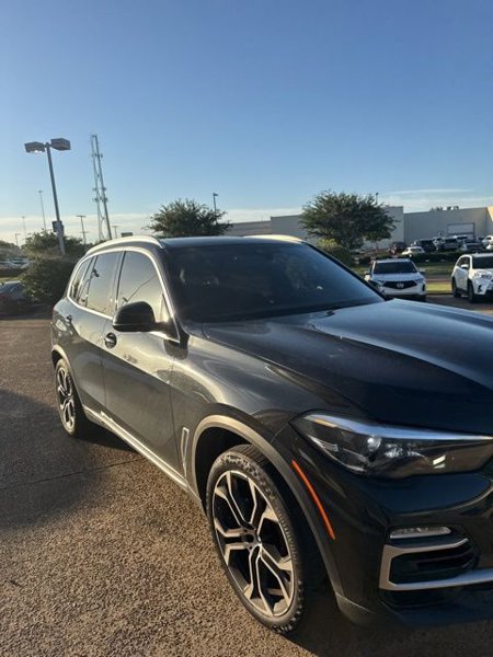 Used 2019 BMW X5 xDrive40i w/ Premium Package 2 image 1