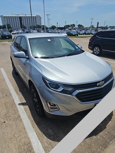 Used 2020 Chevrolet Equinox LT image 1