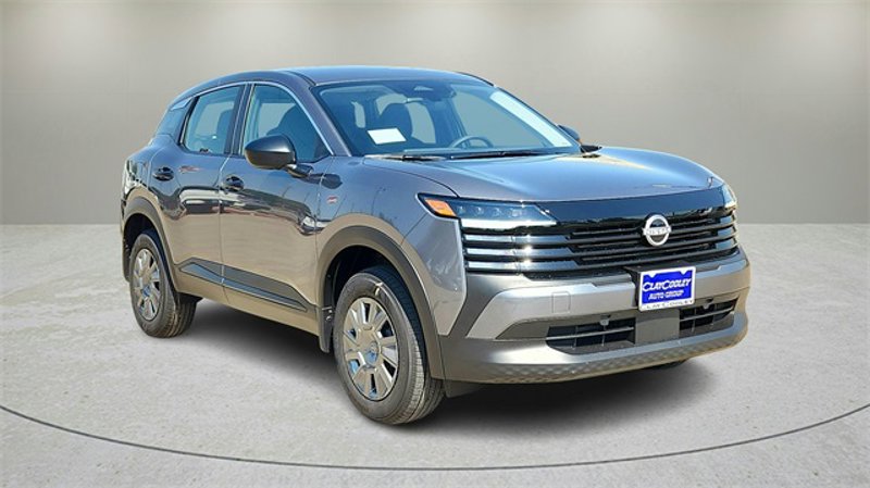 Certified 2025 Nissan Kicks S image 1