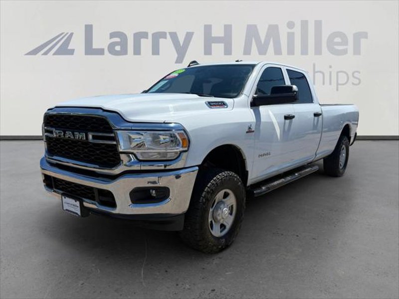 Certified 2022 RAM 3500 Tradesman w/ Chrome Appearance Group image 1
