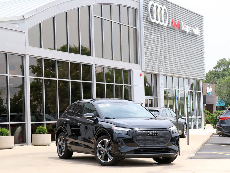Certified 2024 Audi Q4 e-tron Premium Plus image 1