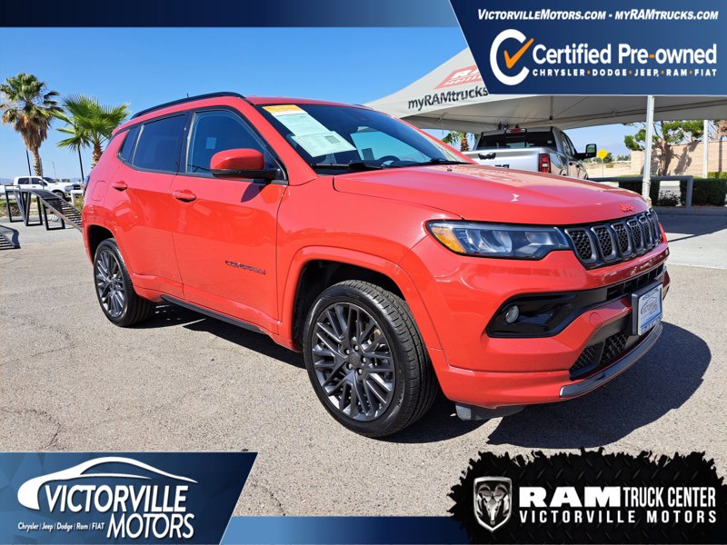 Certified 2023 Jeep Compass Limited image 1