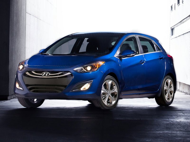 Used 2013 Hyundai Elantra GT image 1