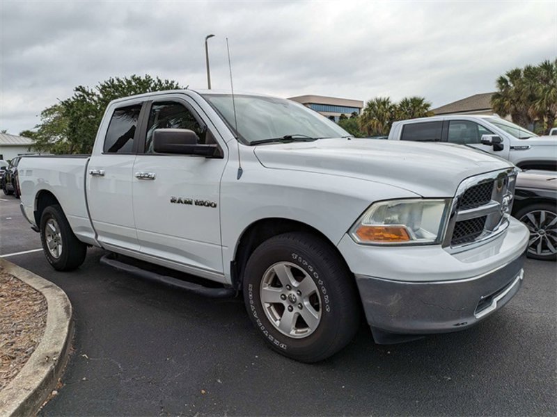 Used 2012 RAM 1500 Classic SLT image 1