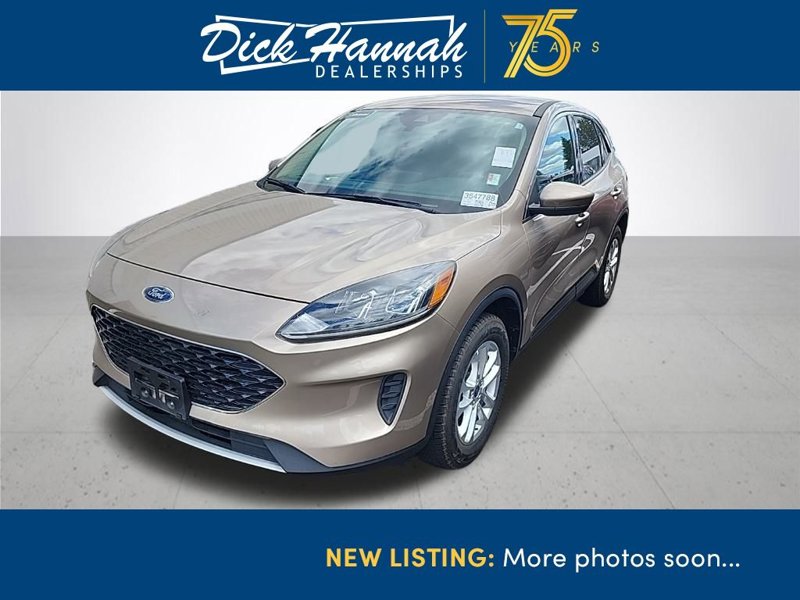 Certified 2020 Ford Escape SE image 1